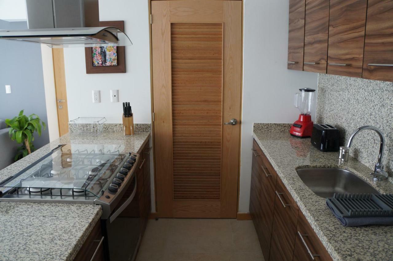 Metropolitan Suites Zapopan Εξωτερικό φωτογραφία