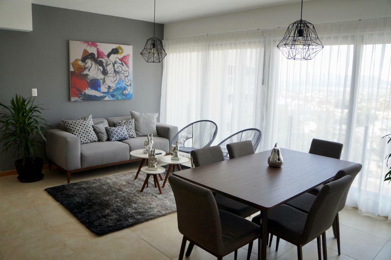 Metropolitan Suites Zapopan Εξωτερικό φωτογραφία