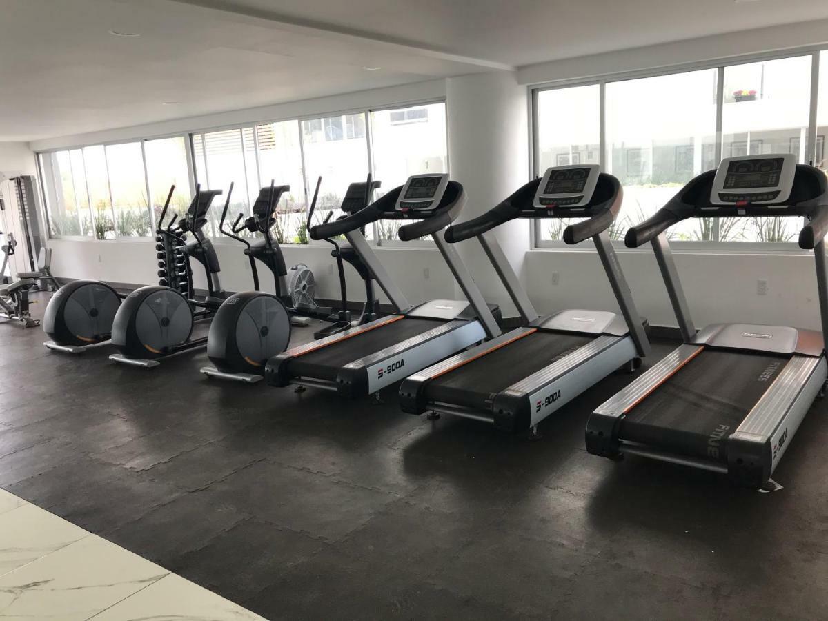 Metropolitan Suites Zapopan Εξωτερικό φωτογραφία