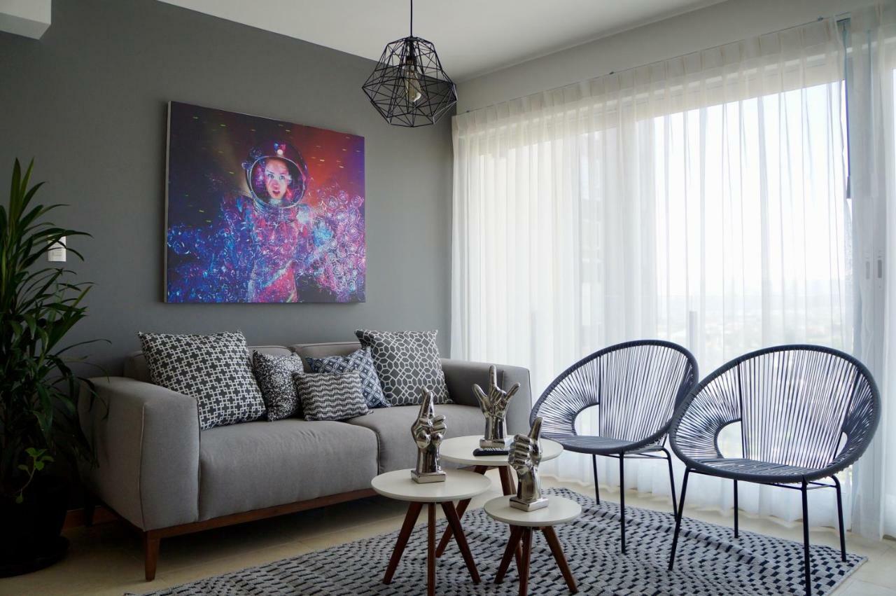 Metropolitan Suites Zapopan Εξωτερικό φωτογραφία